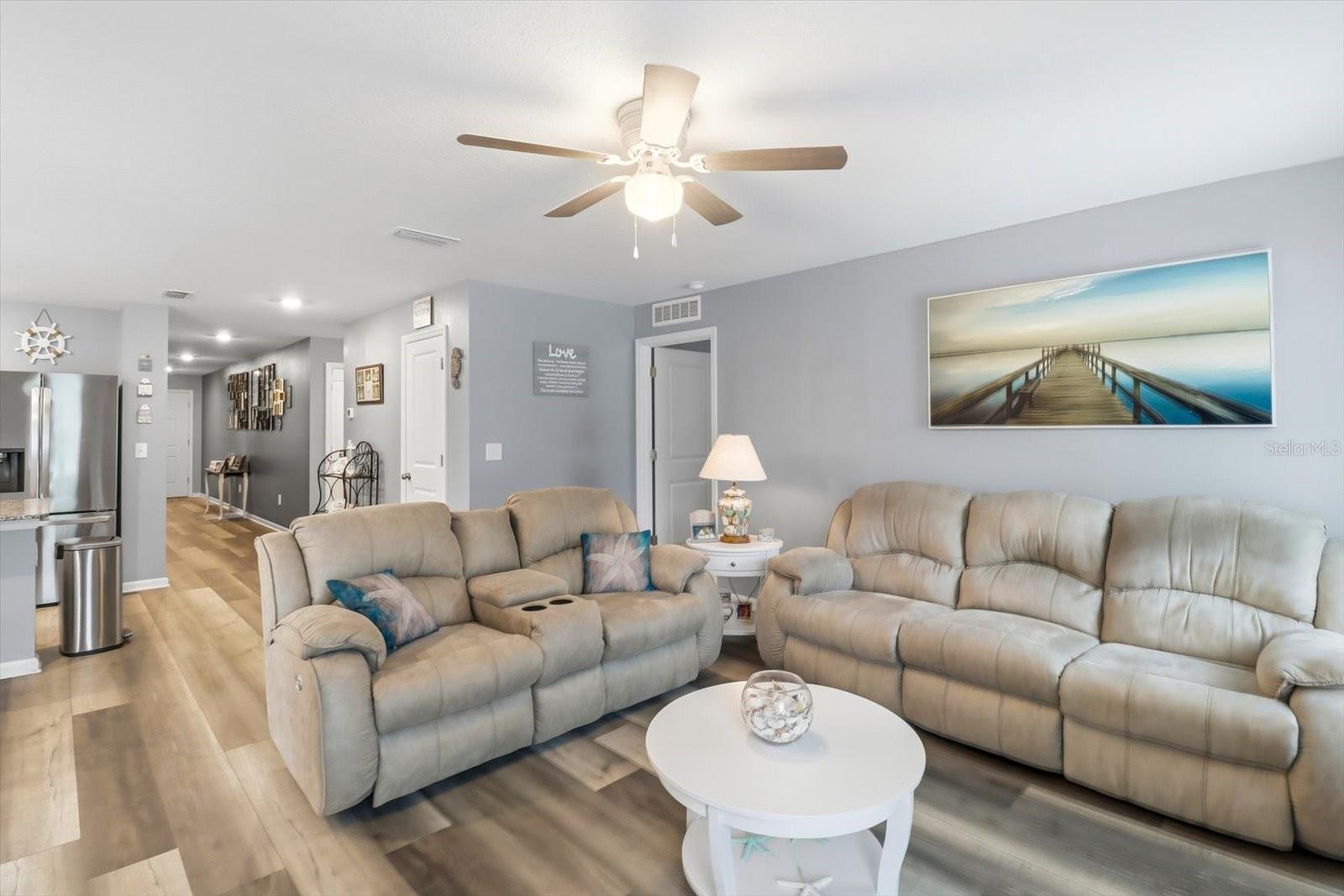 CITRUS SPGS UNIT 03 - Residential