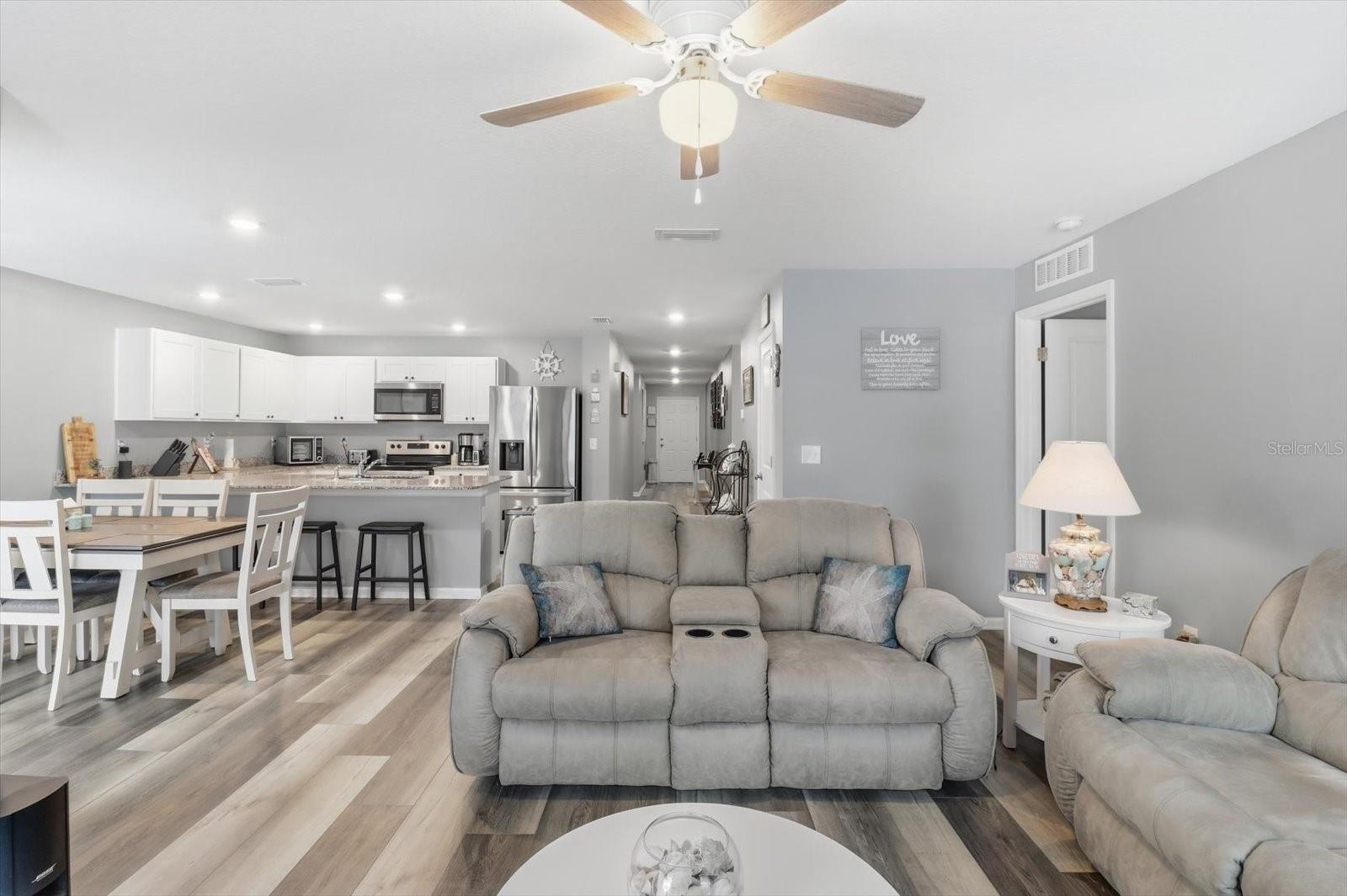 CITRUS SPGS UNIT 03 - Residential
