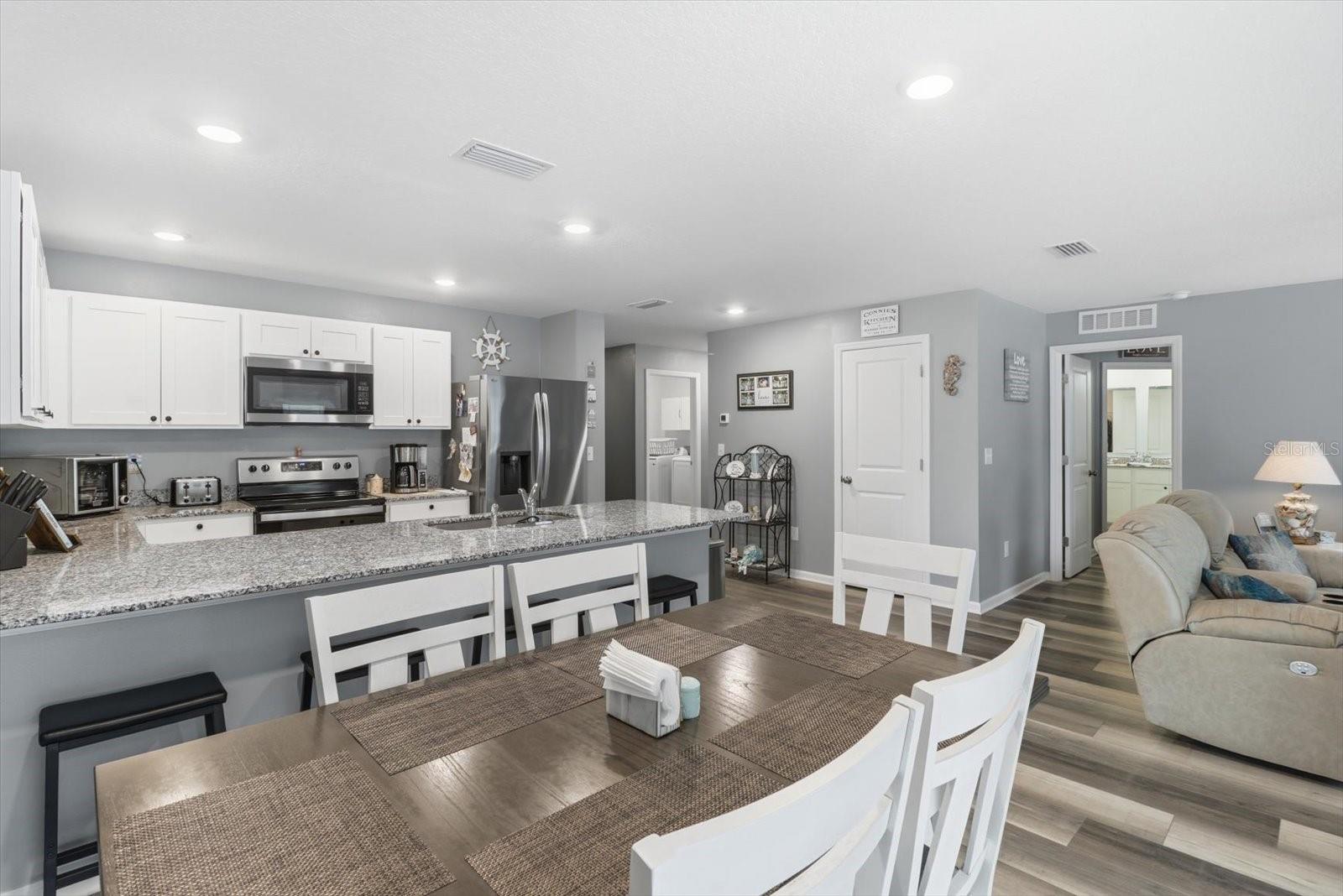 CITRUS SPGS UNIT 03 - Residential