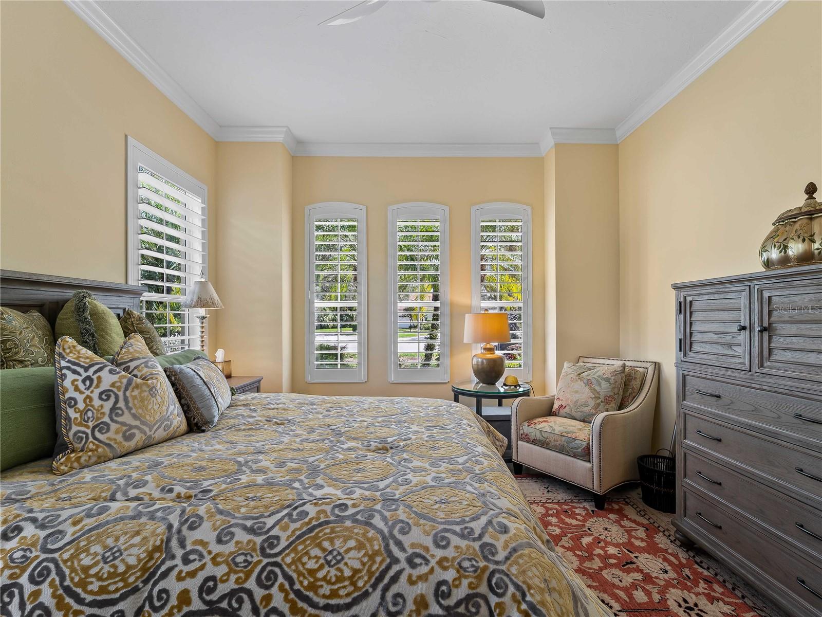 KENWOOD PARK - Residential