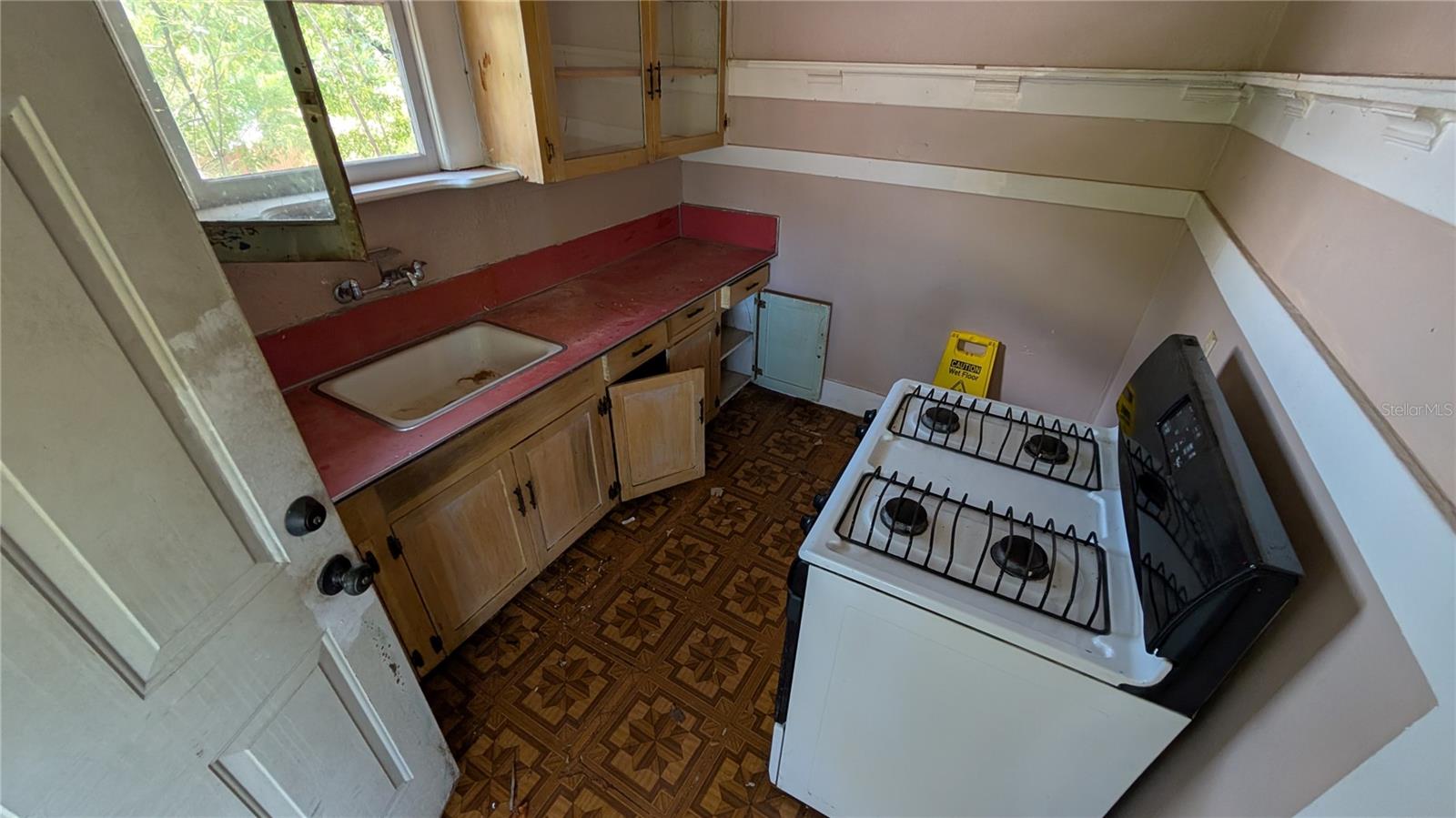 BUNGALOW CITY - Residential Income