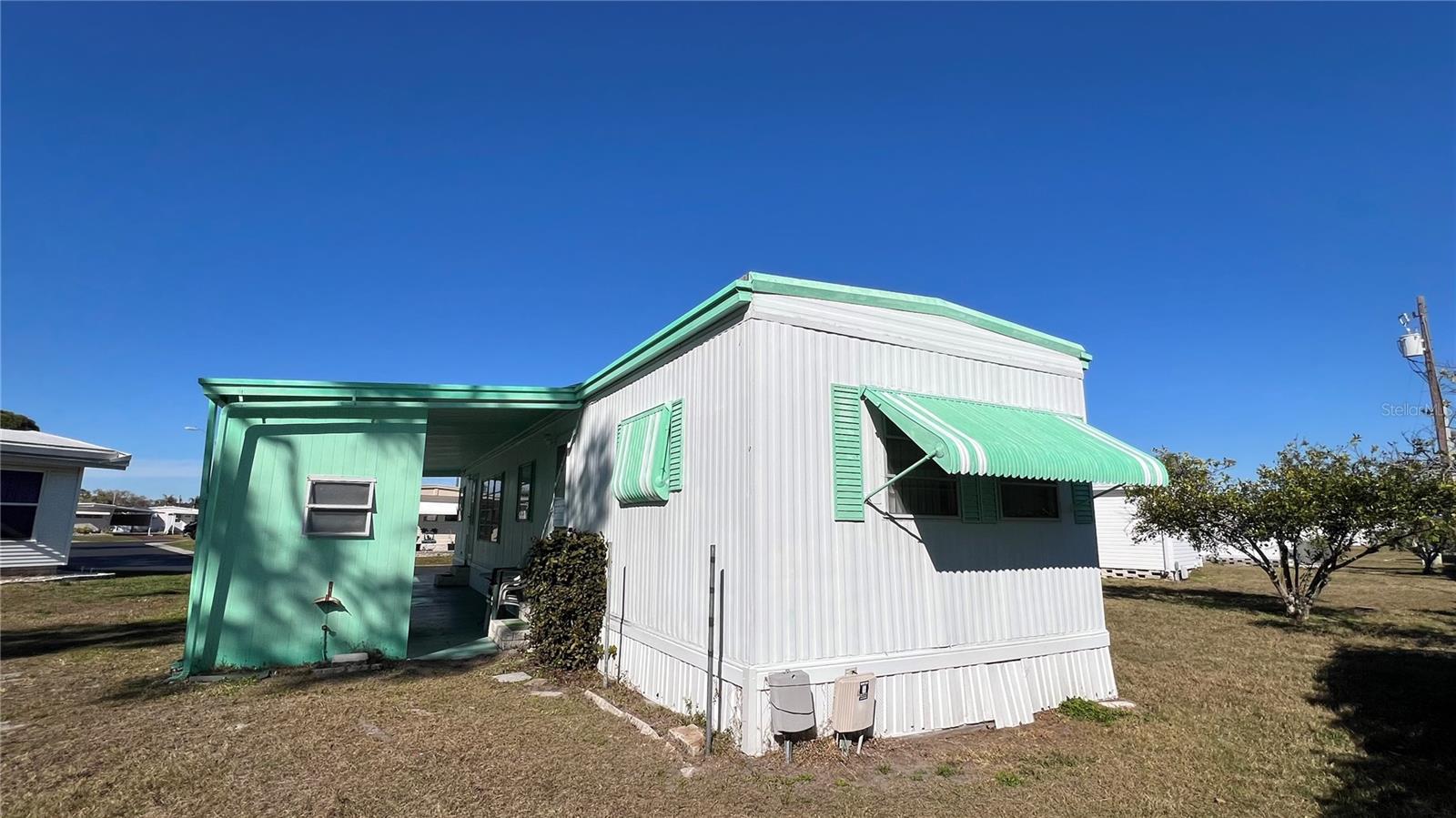 LAKE HIGHLANDER MOBILE HOME PARK UNREC - Residential