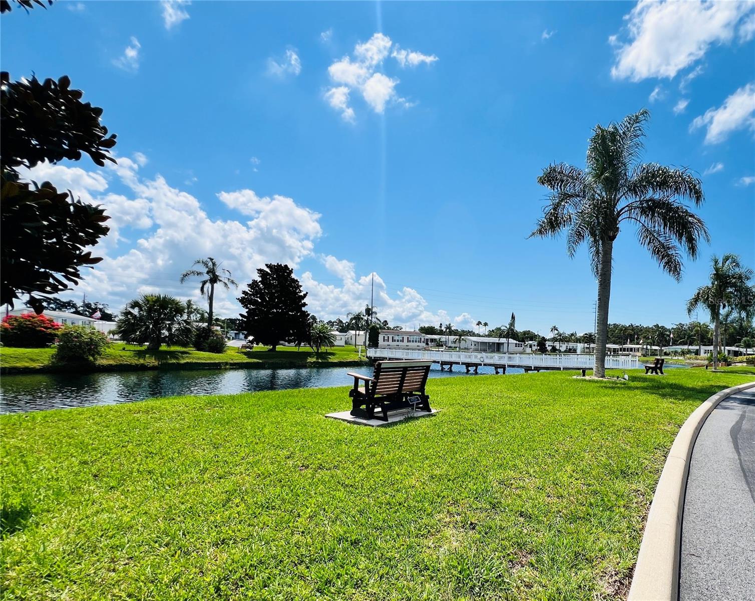 LAKE HIGHLANDER MOBILE HOME PARK UNREC - Residential