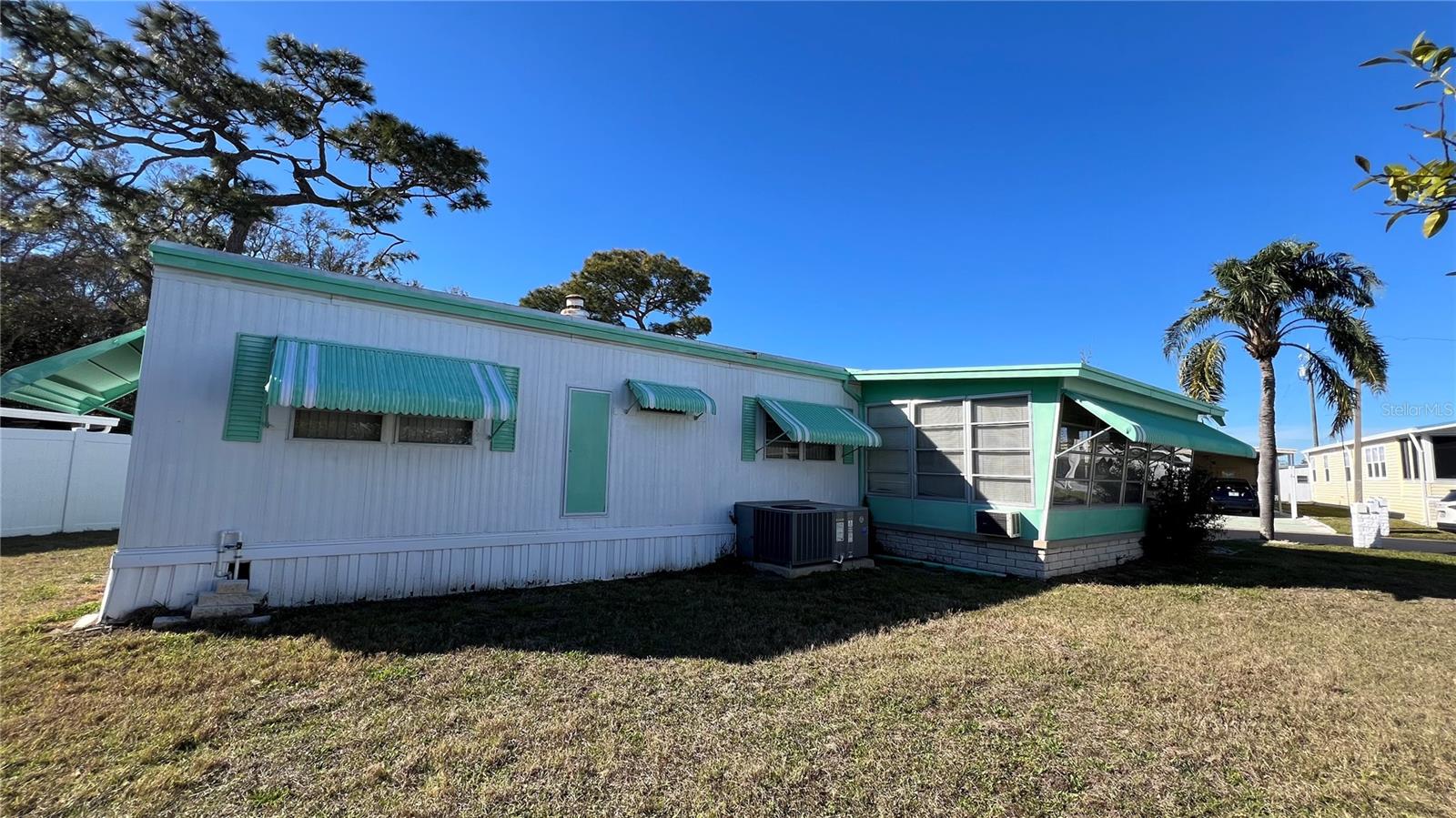 LAKE HIGHLANDER MOBILE HOME PARK UNREC - Residential
