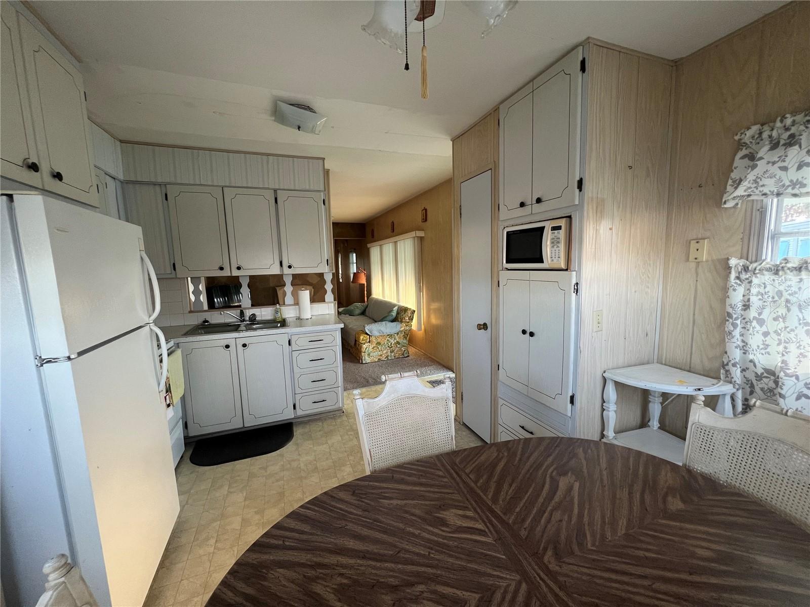 LAKE HIGHLANDER MOBILE HOME PARK UNREC - Residential