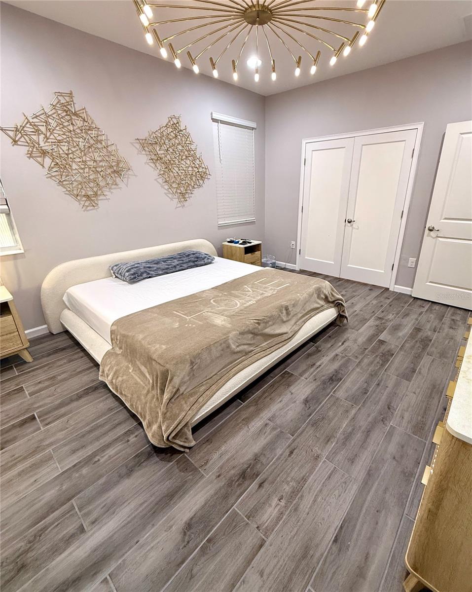 GOLDEN RDG - Residential Lease