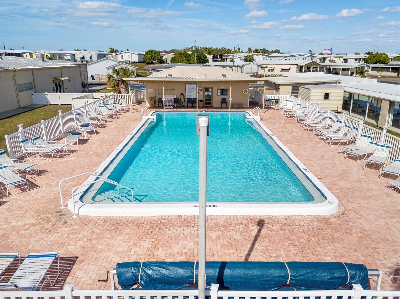 DE SOTO COMMUNITY UNIT ONE - Residential