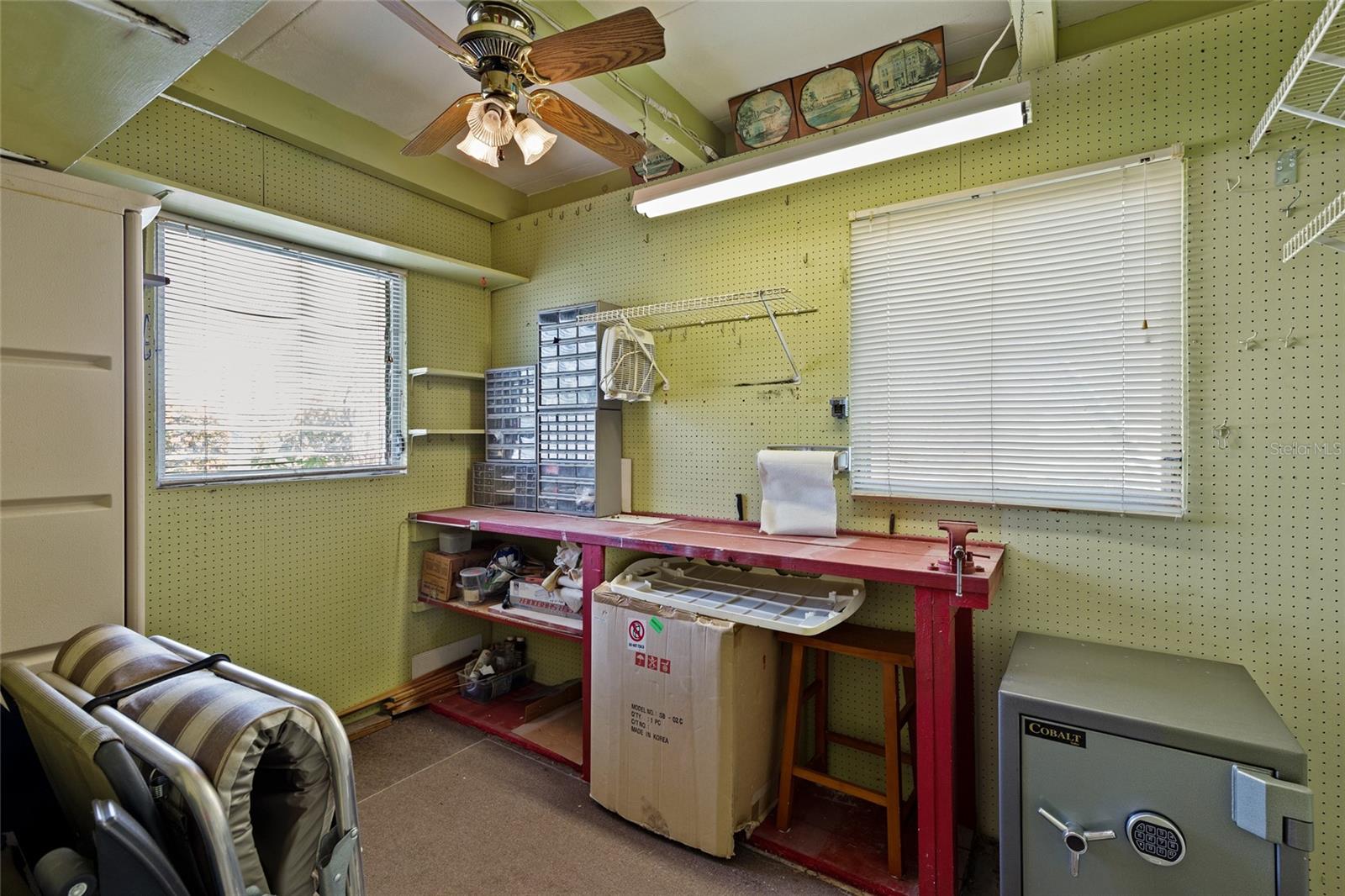 DE SOTO COMMUNITY UNIT ONE - Residential