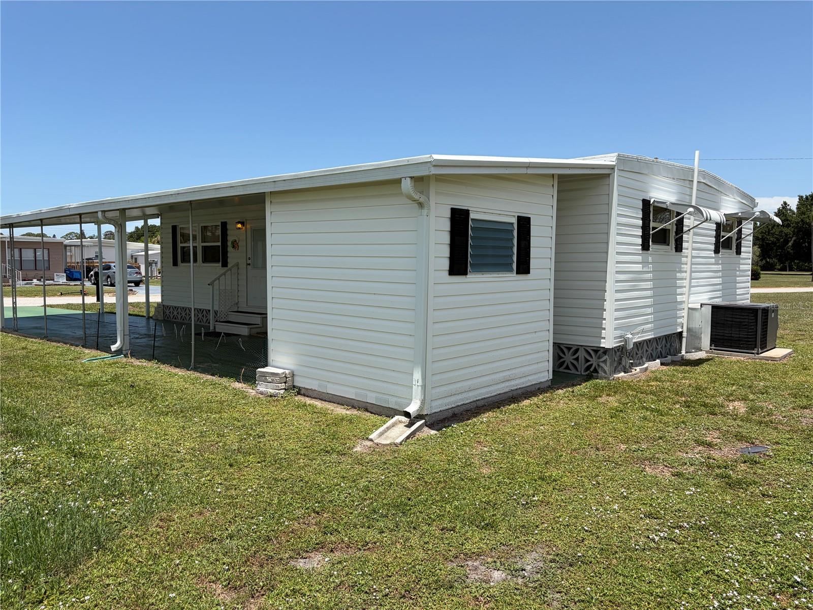 TRI-PAR ESTATES - Residential