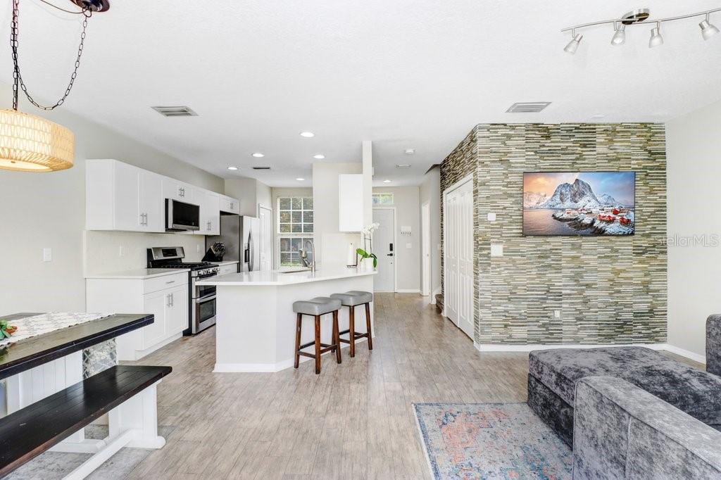 WESTCHASE - WEST PARK VILLAGE - Residential