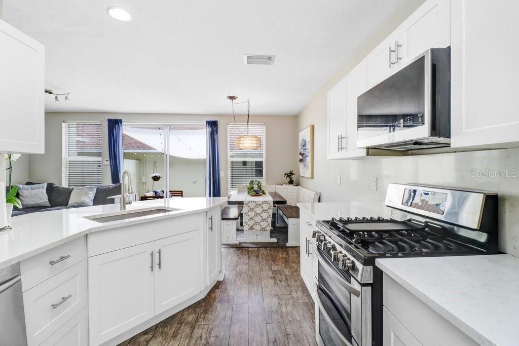 WESTCHASE - WEST PARK VILLAGE - Residential