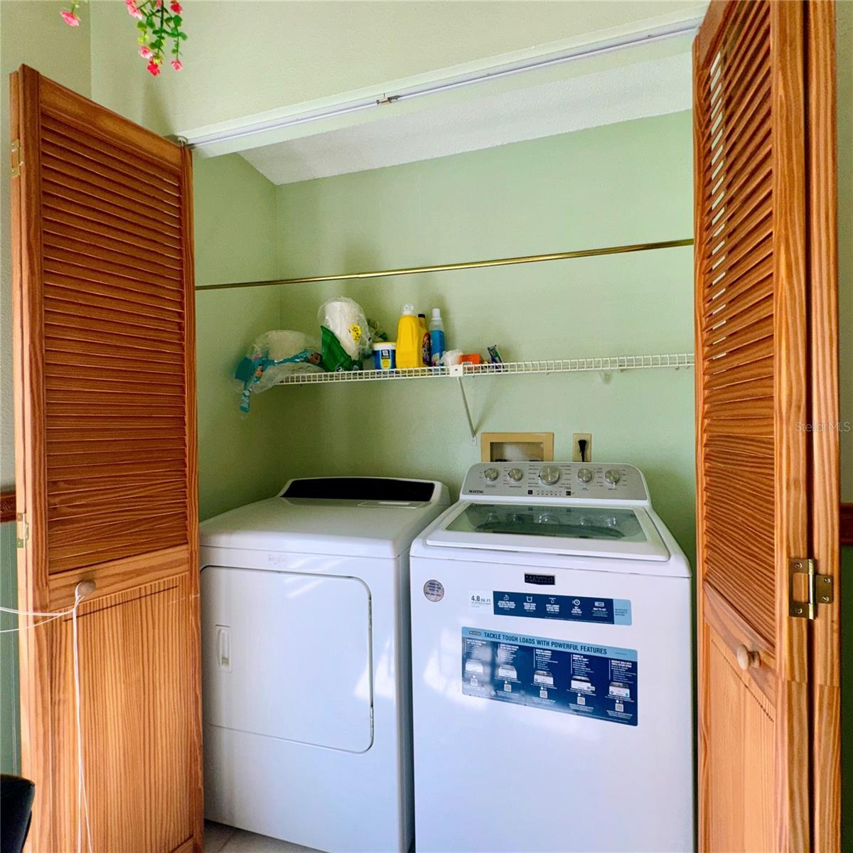 LAKEVIEW VILLAGE SEC C UNI - Residential