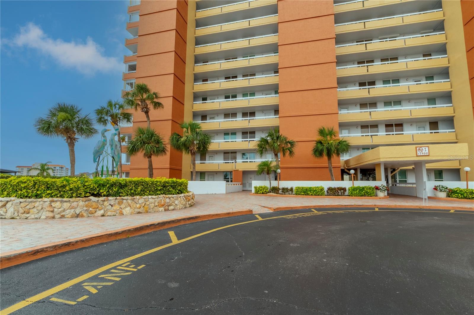 REDINGTON TOWERS 1 CONDO - Residential Lease