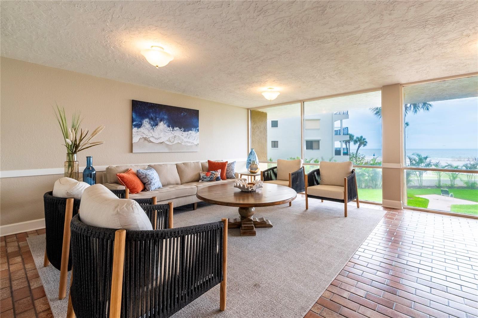 REDINGTON TOWERS 1 CONDO - Residential Lease