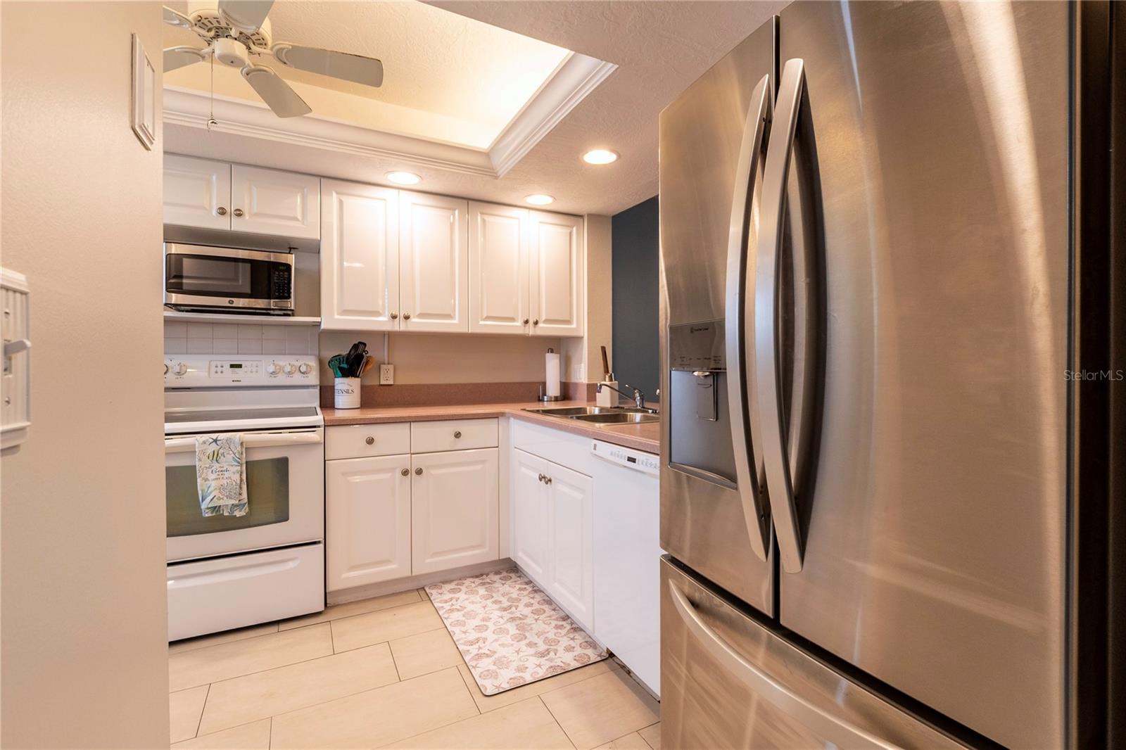 REDINGTON TOWERS 1 CONDO - Residential Lease