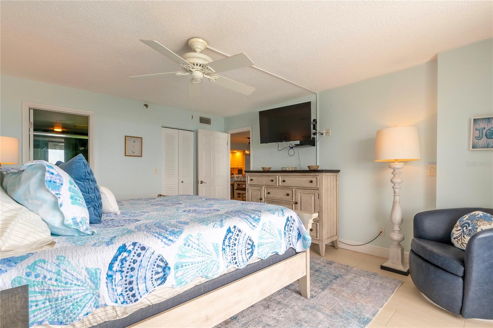 REDINGTON TOWERS 1 CONDO - Residential Lease