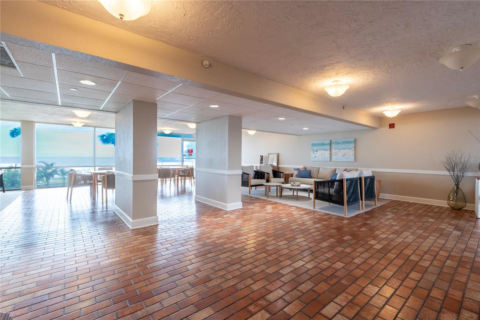 REDINGTON TOWERS 1 CONDO - Residential Lease