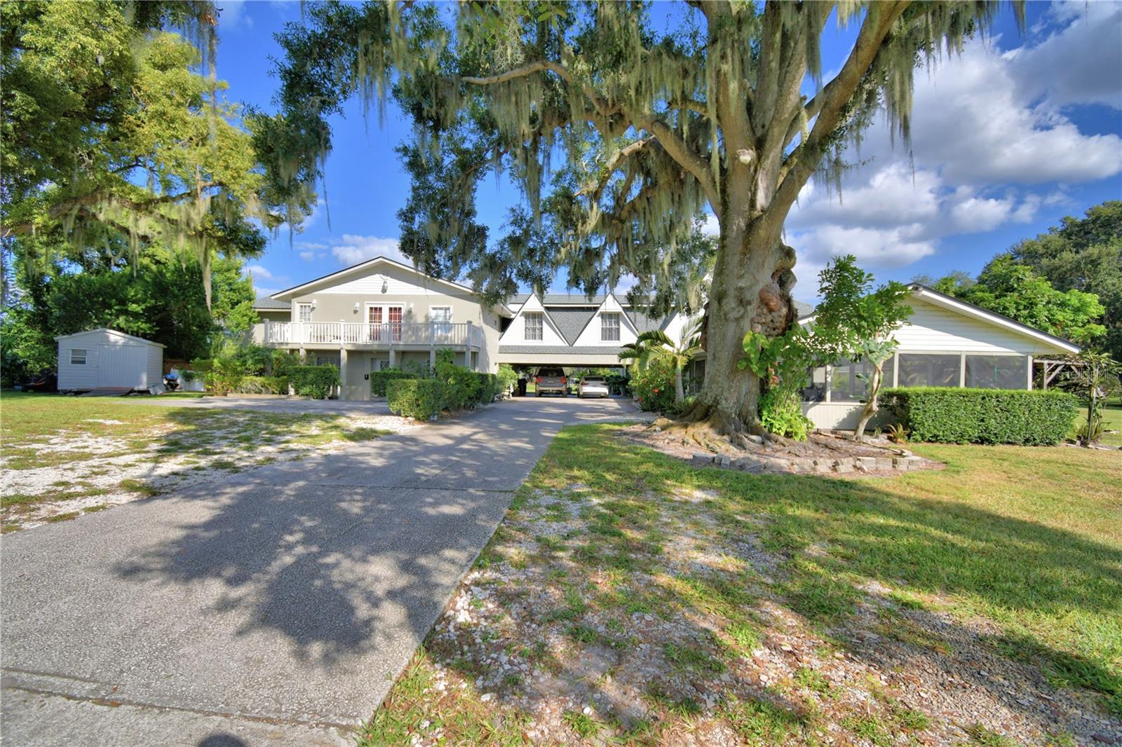 SHORE ACRES LAKE BONNY ADD - Residential