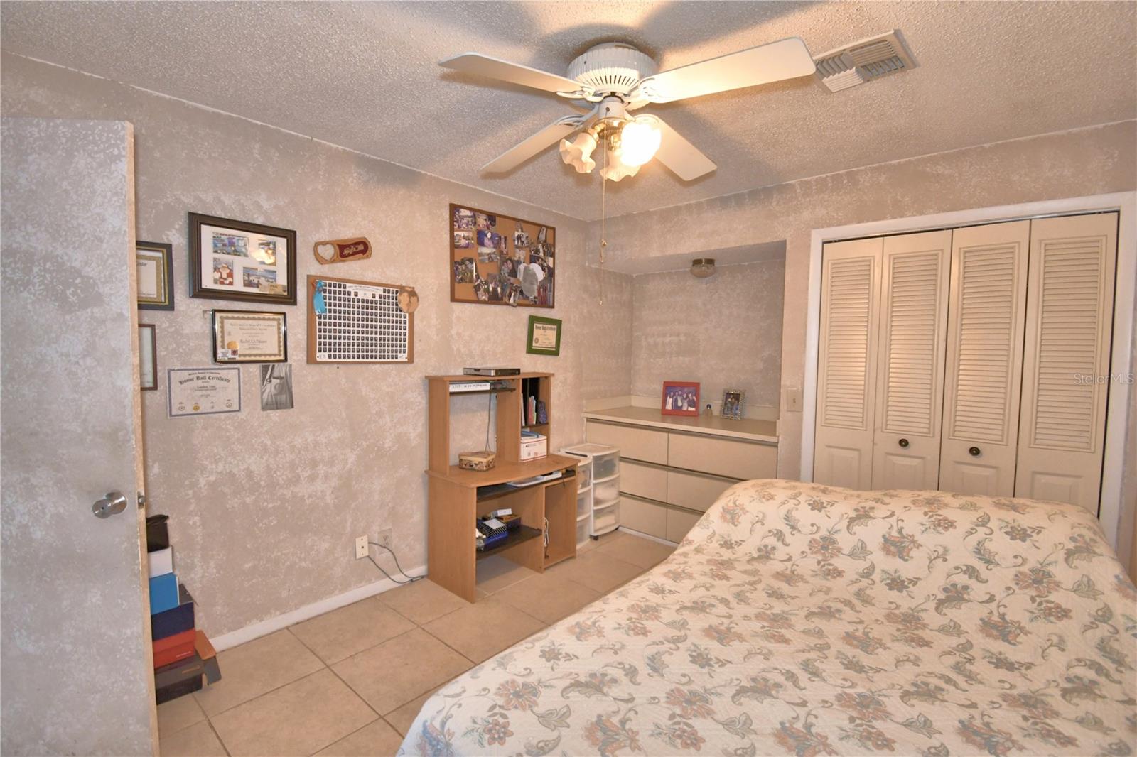 SHORE ACRES LAKE BONNY ADD - Residential