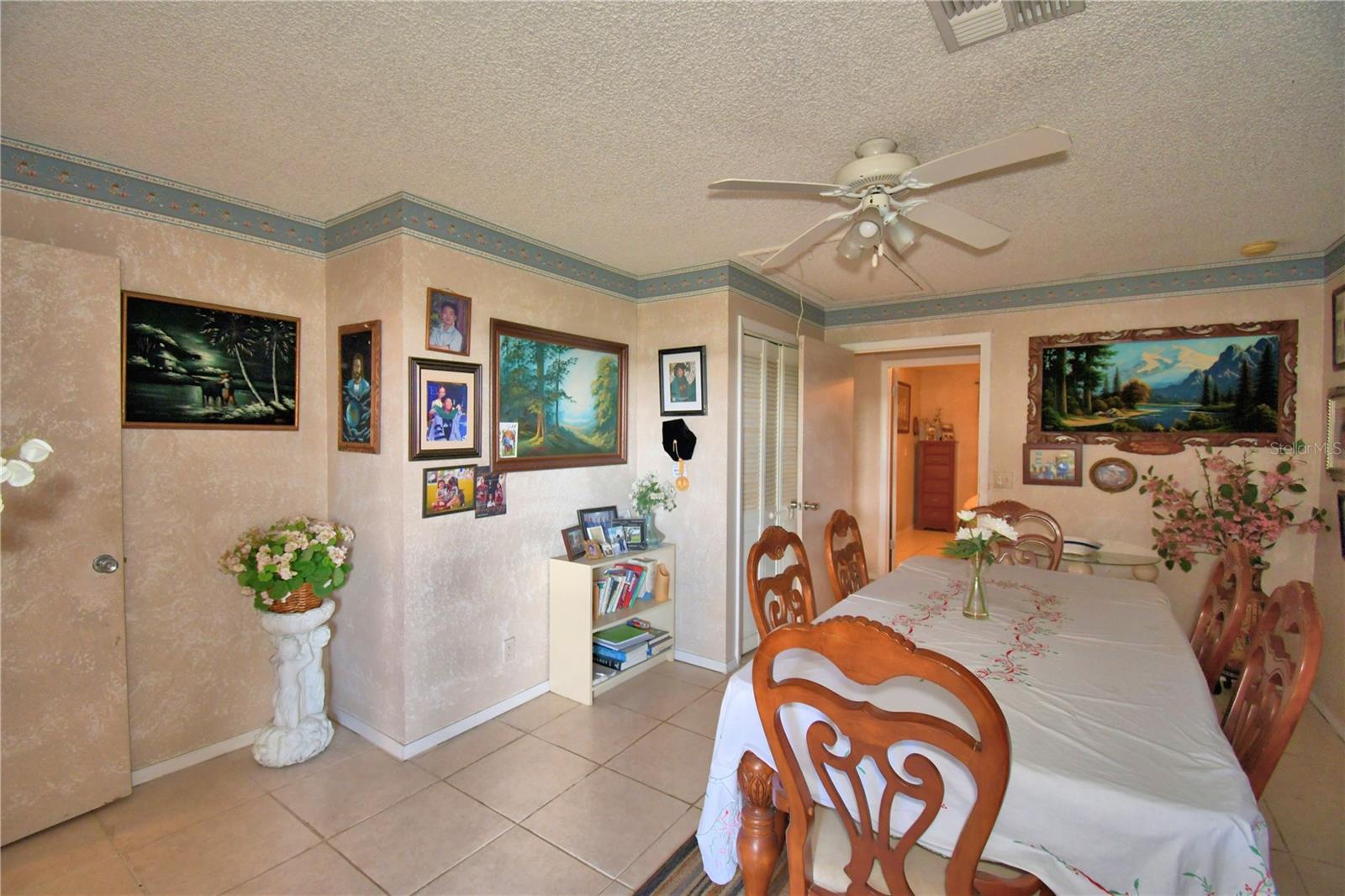 SHORE ACRES LAKE BONNY ADD - Residential