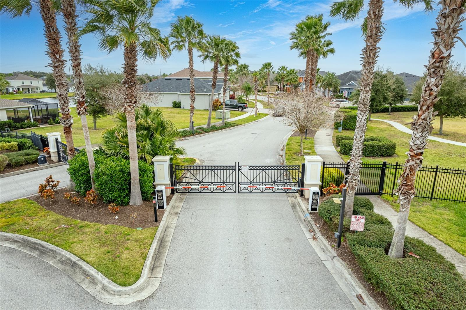 LUCAYA LAKE CLUB PH 1C - Residential