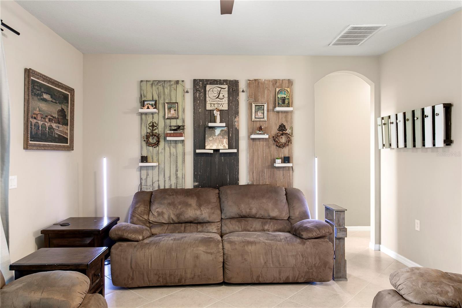 LUCAYA LAKE CLUB PH 1C - Residential