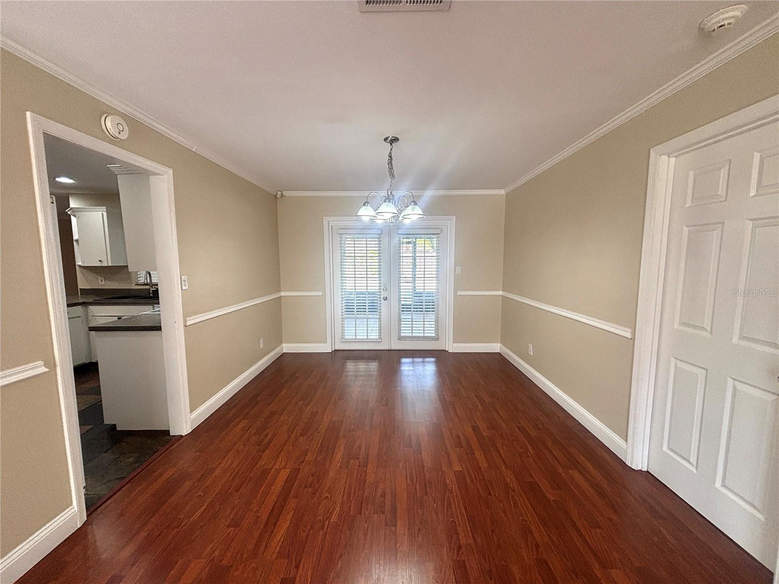 BROOKHOLLOW - Residential Lease