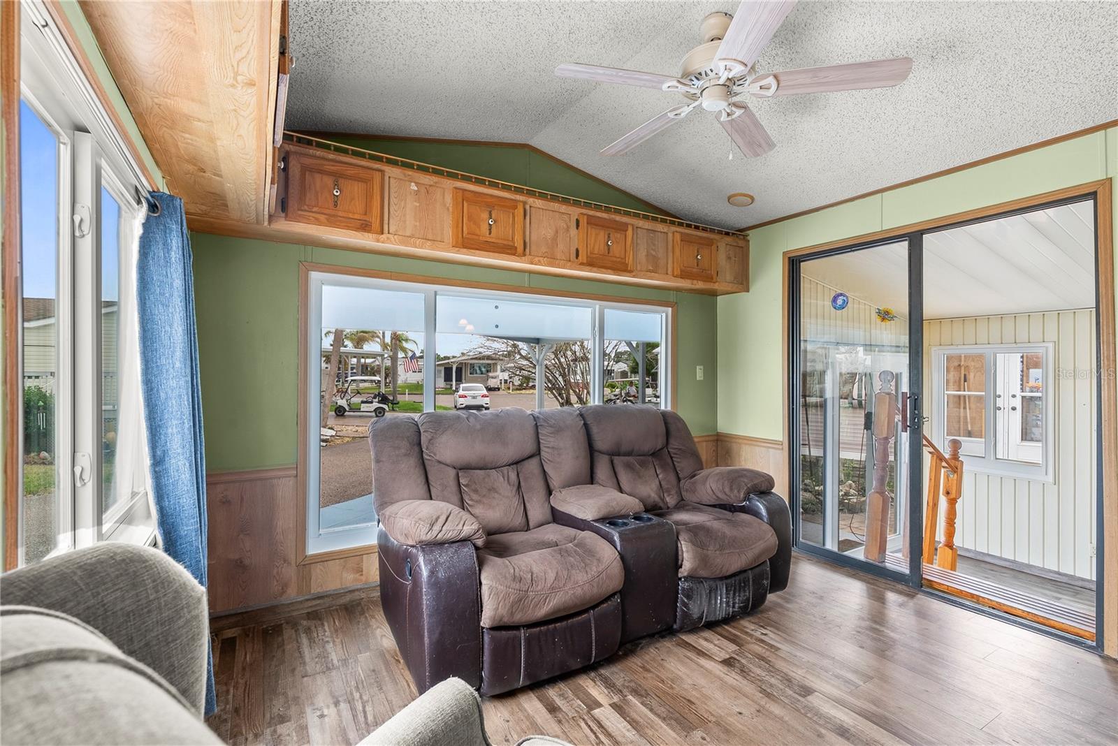 OUTDOOR RESORTS AT ORLANDO - Residential