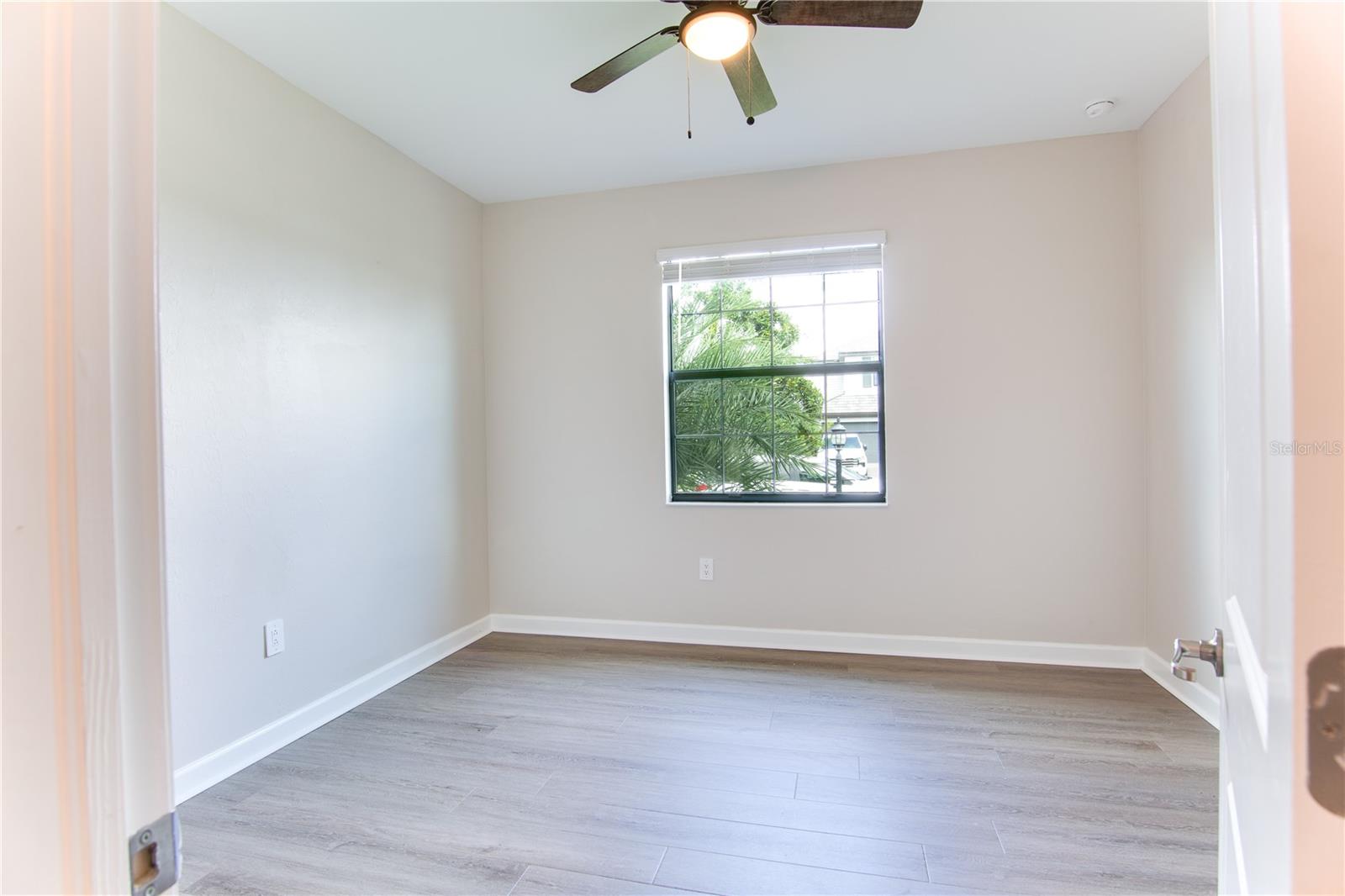 LORRAINE LAKES PH I - Residential Lease