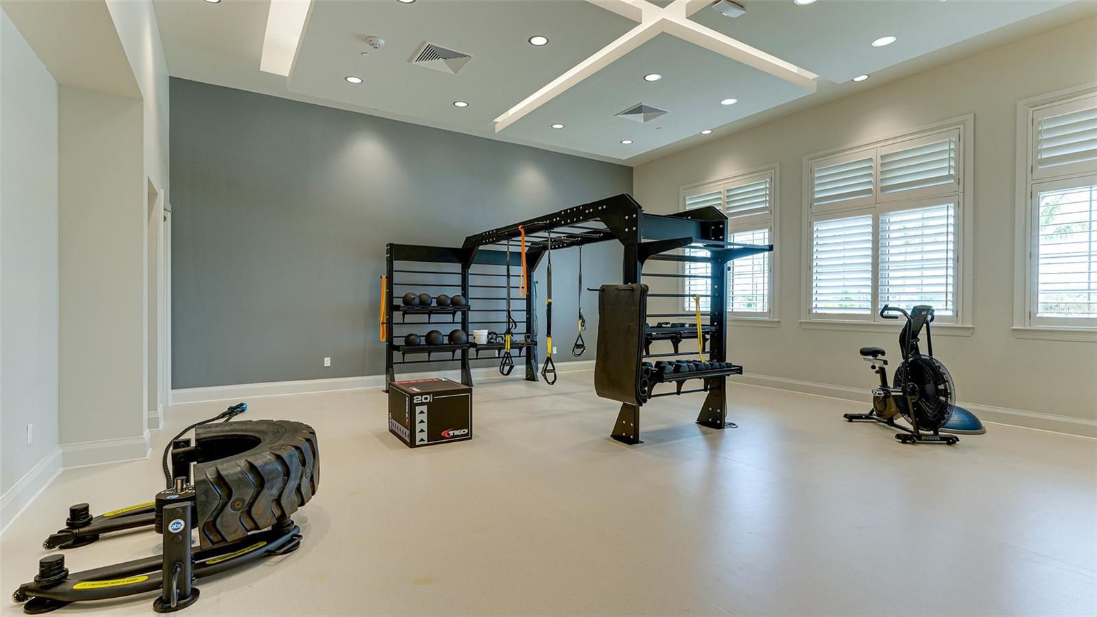 LORRAINE LAKES PH I - Residential Lease