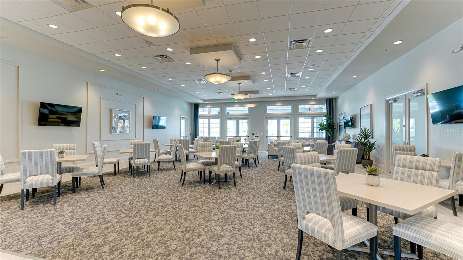 LORRAINE LAKES PH I - Residential Lease