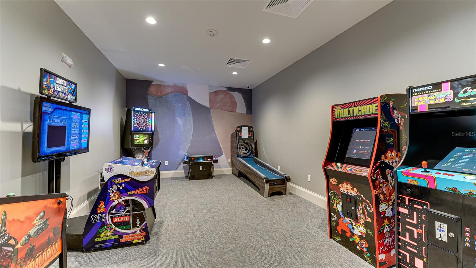LORRAINE LAKES PH I - Residential Lease