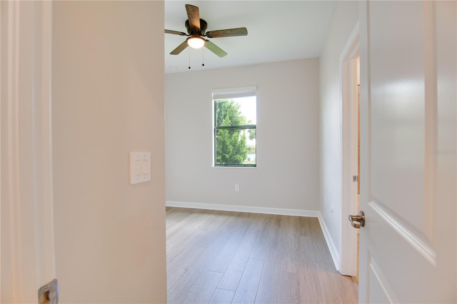 LORRAINE LAKES PH I - Residential Lease