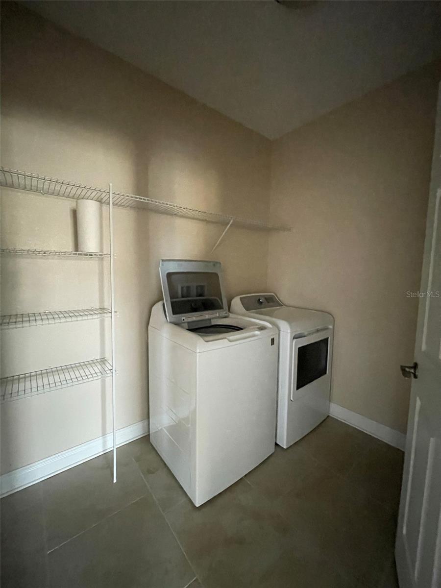 WINDERMERE ESTATES - Residential Lease