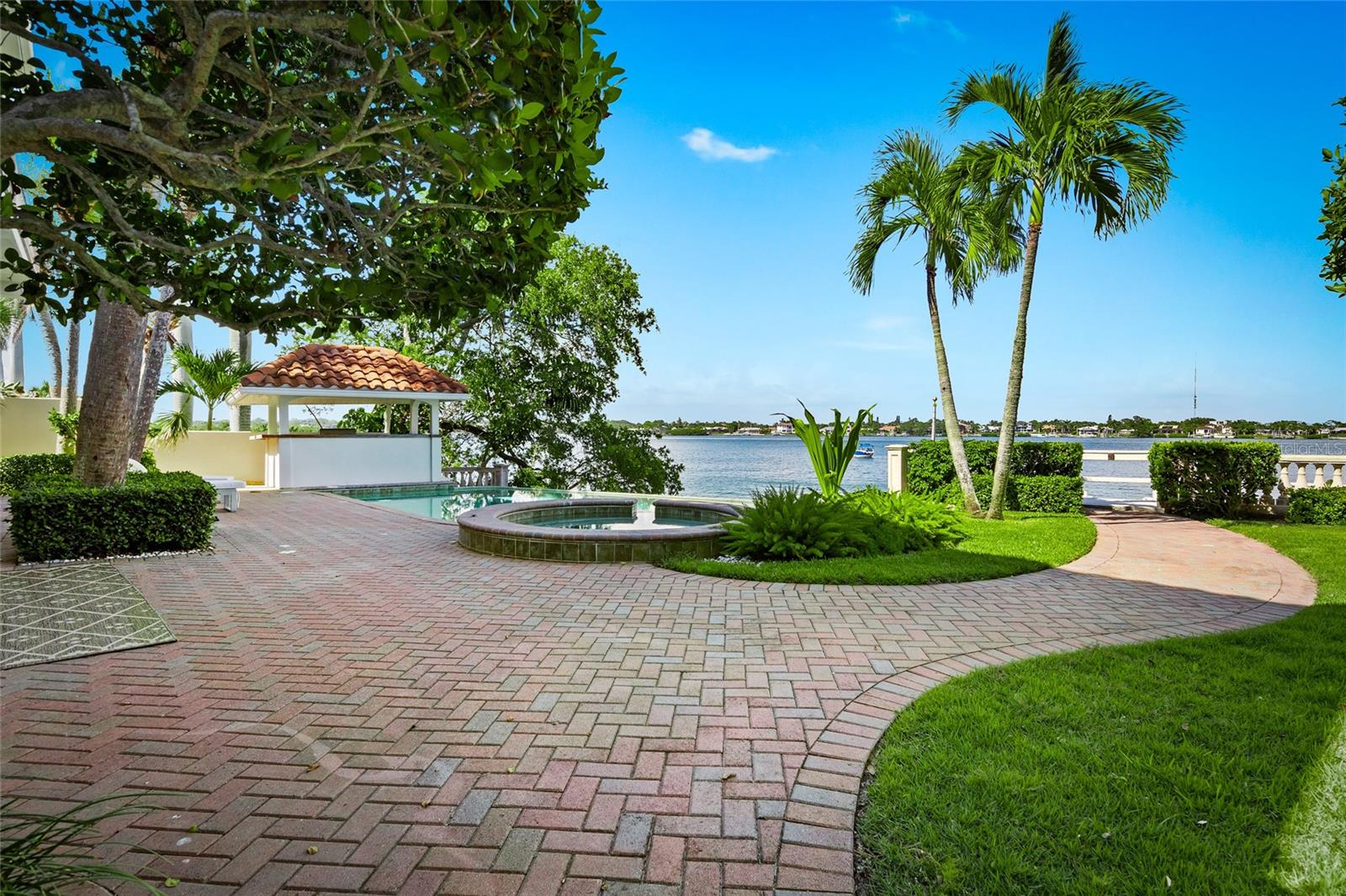 CASEY KEY - Residential