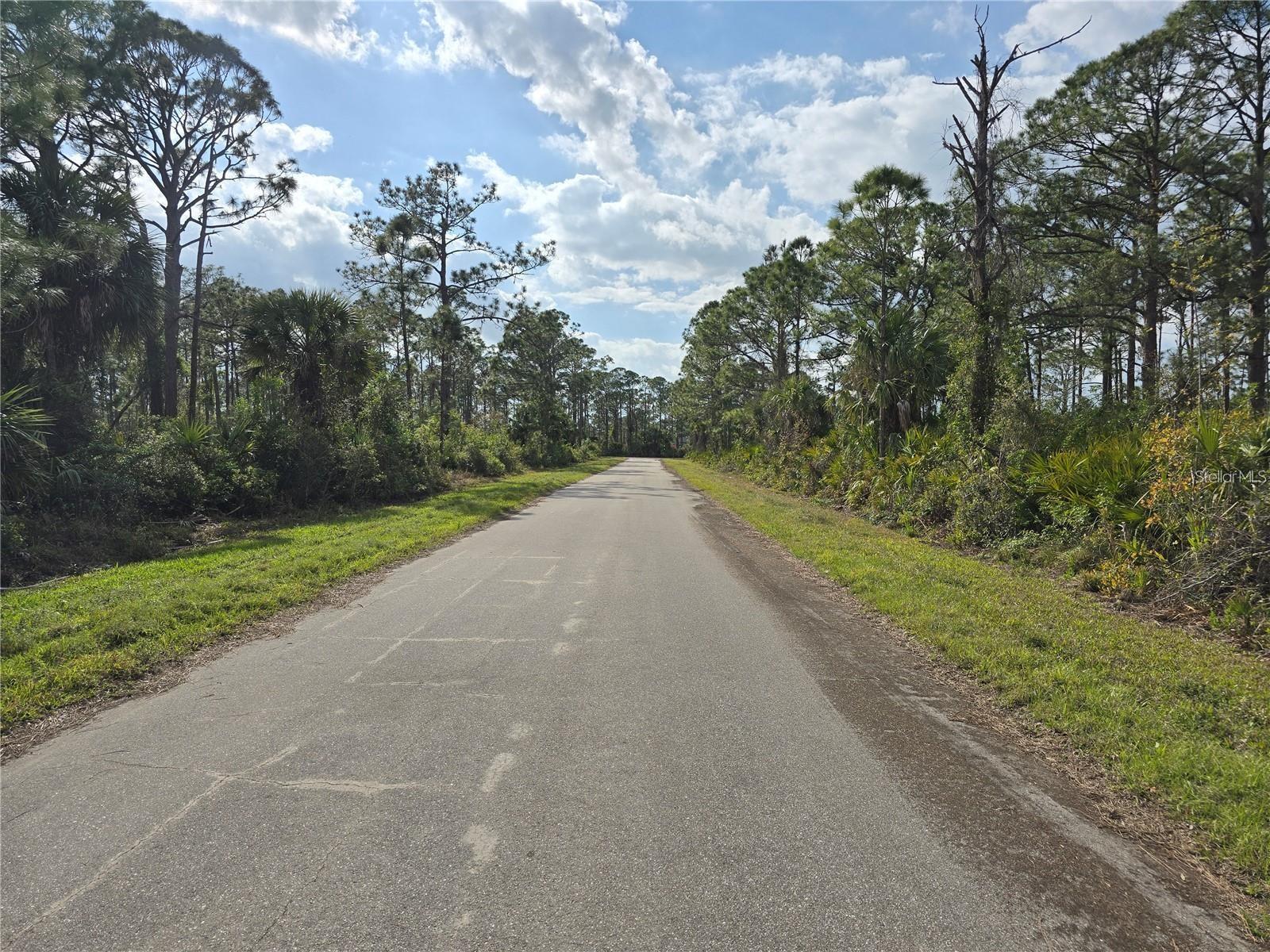 PORT CHARLOTTE SEC 061 - Land