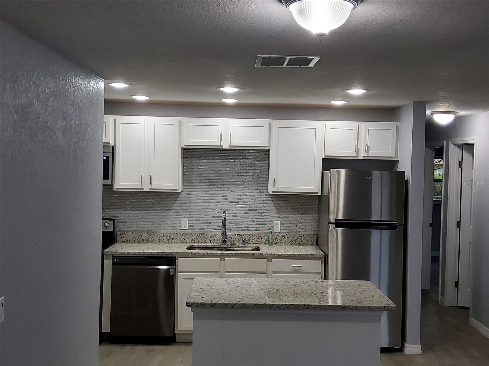 CORAL ACRES - Residential