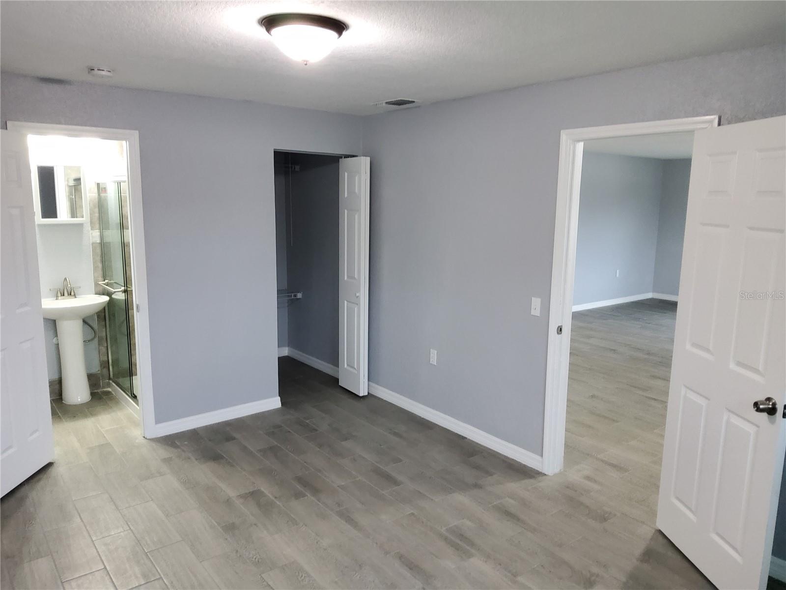 CORAL ACRES - Residential