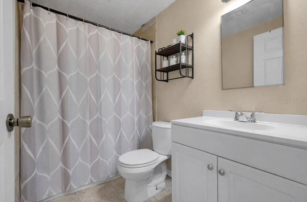 EUSTIS HOGANS SUB - Residential