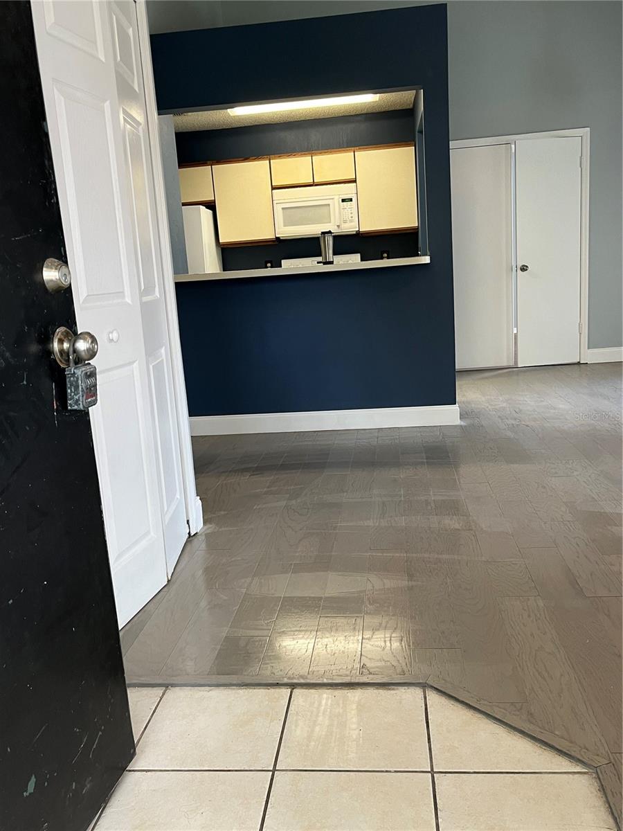 SUN RIDGE 3 A CONDO - Residential Lease