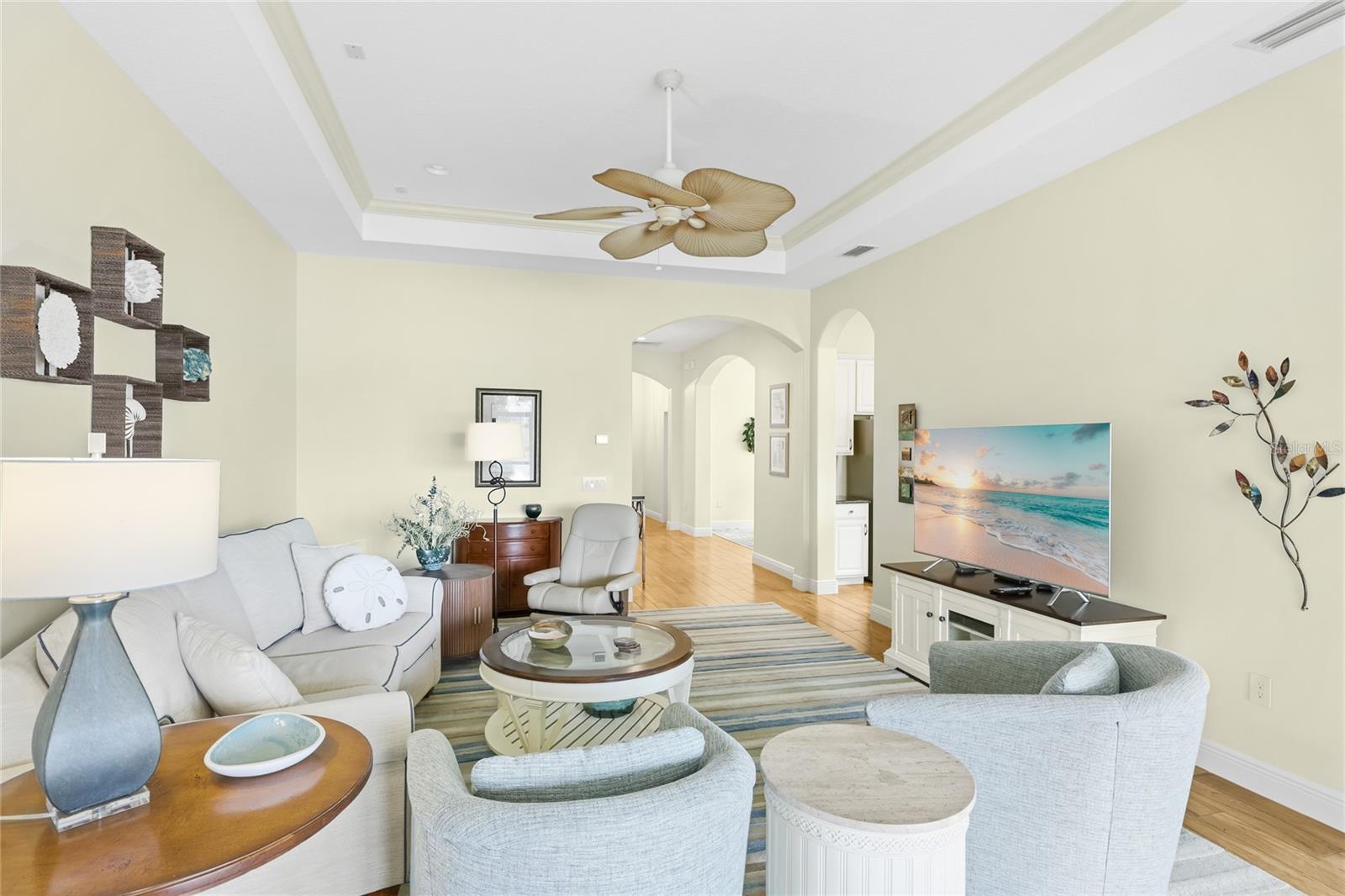 PALMA SOLA TRACE - Residential