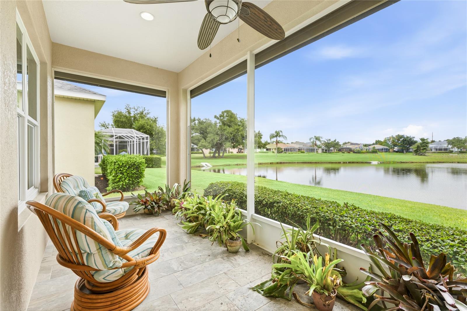PALMA SOLA TRACE - Residential