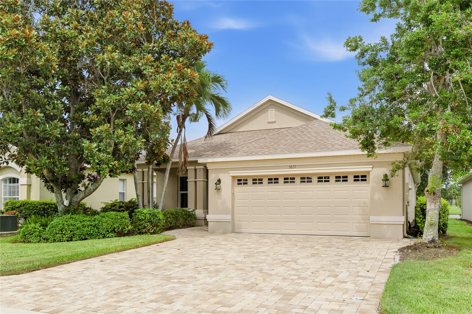 PALMA SOLA TRACE - Residential