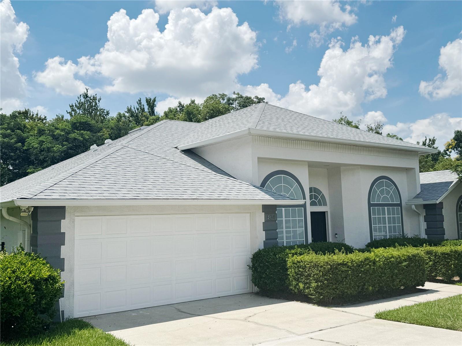 PALM COVE ESTATES - Residential Lease