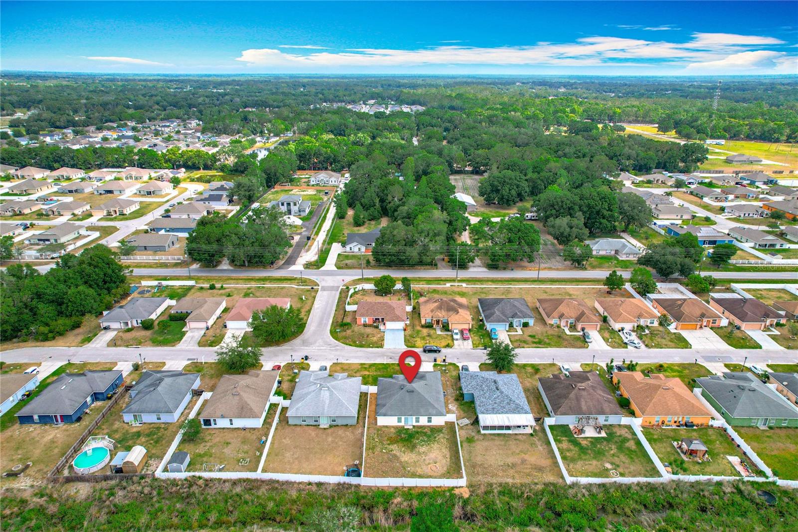 COUNTRY SQUARE - Residential