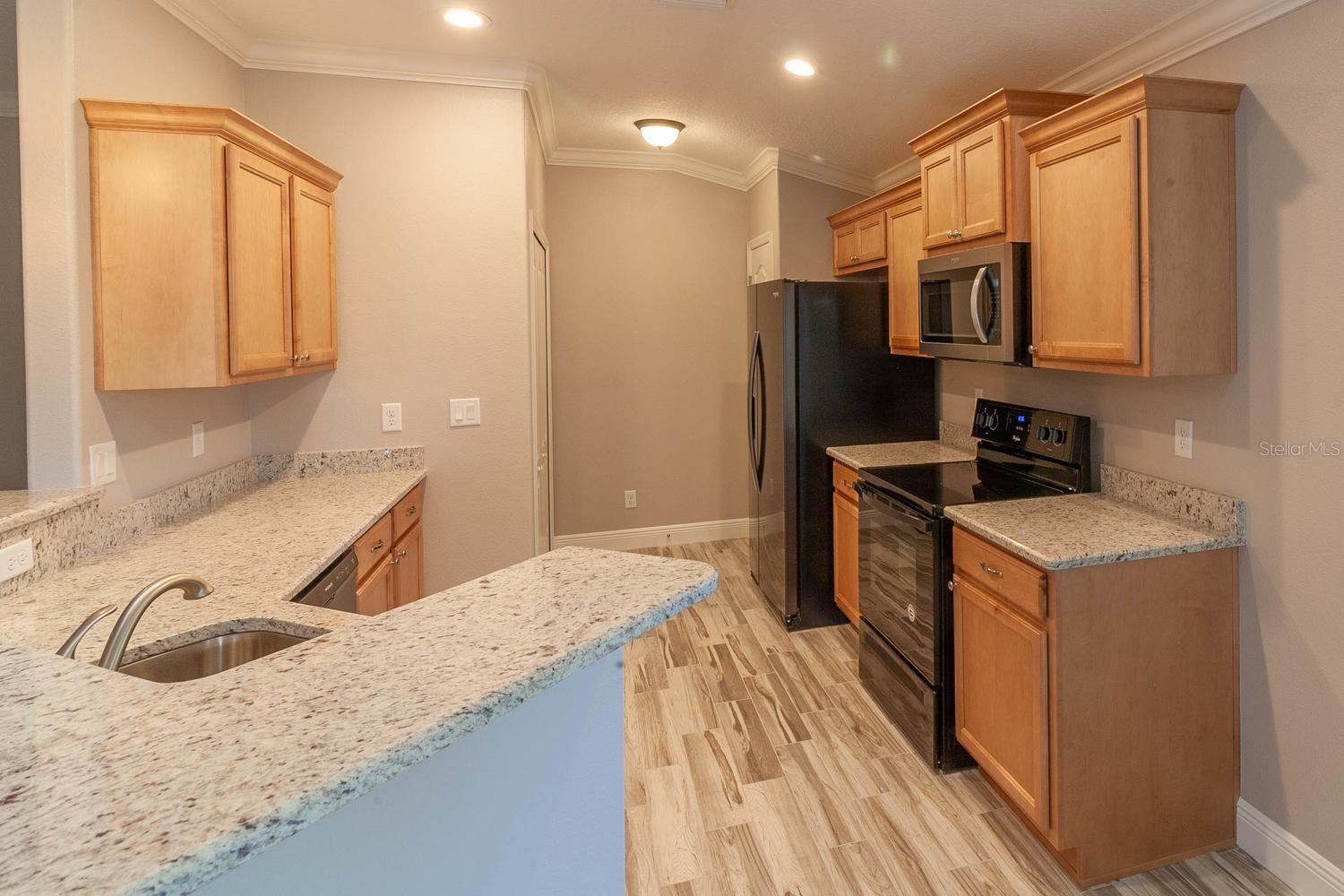 LYNNWOOD - Residential