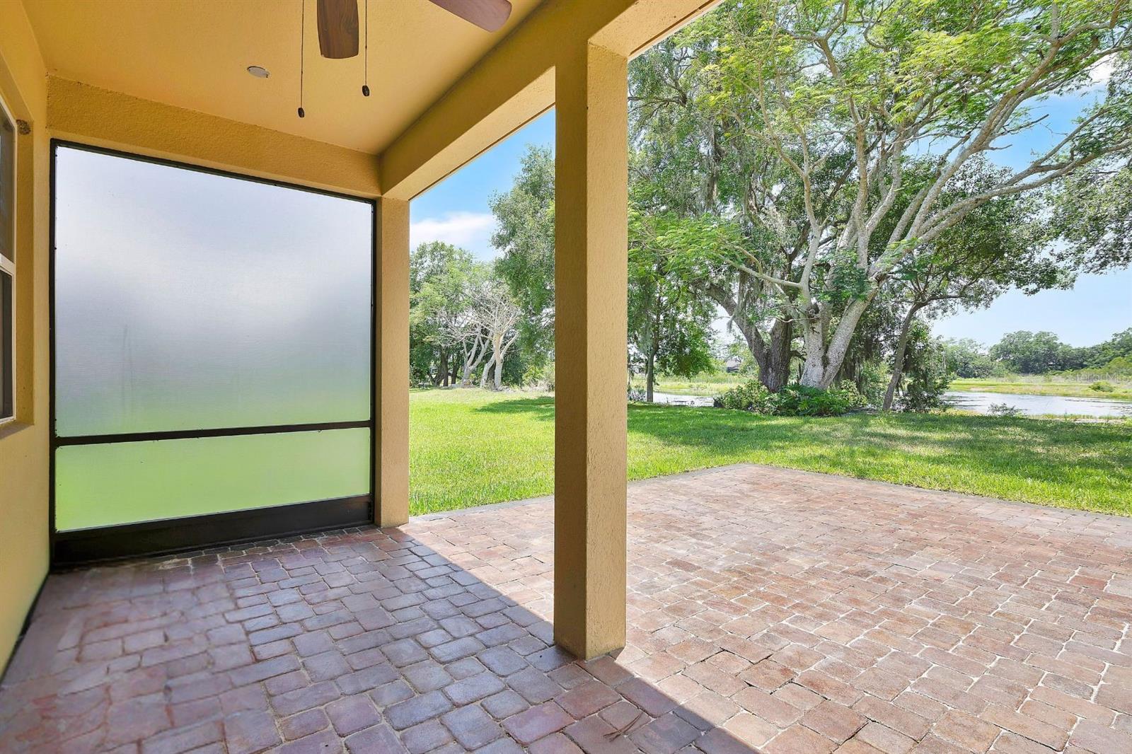 CREEKSTONE - Residential