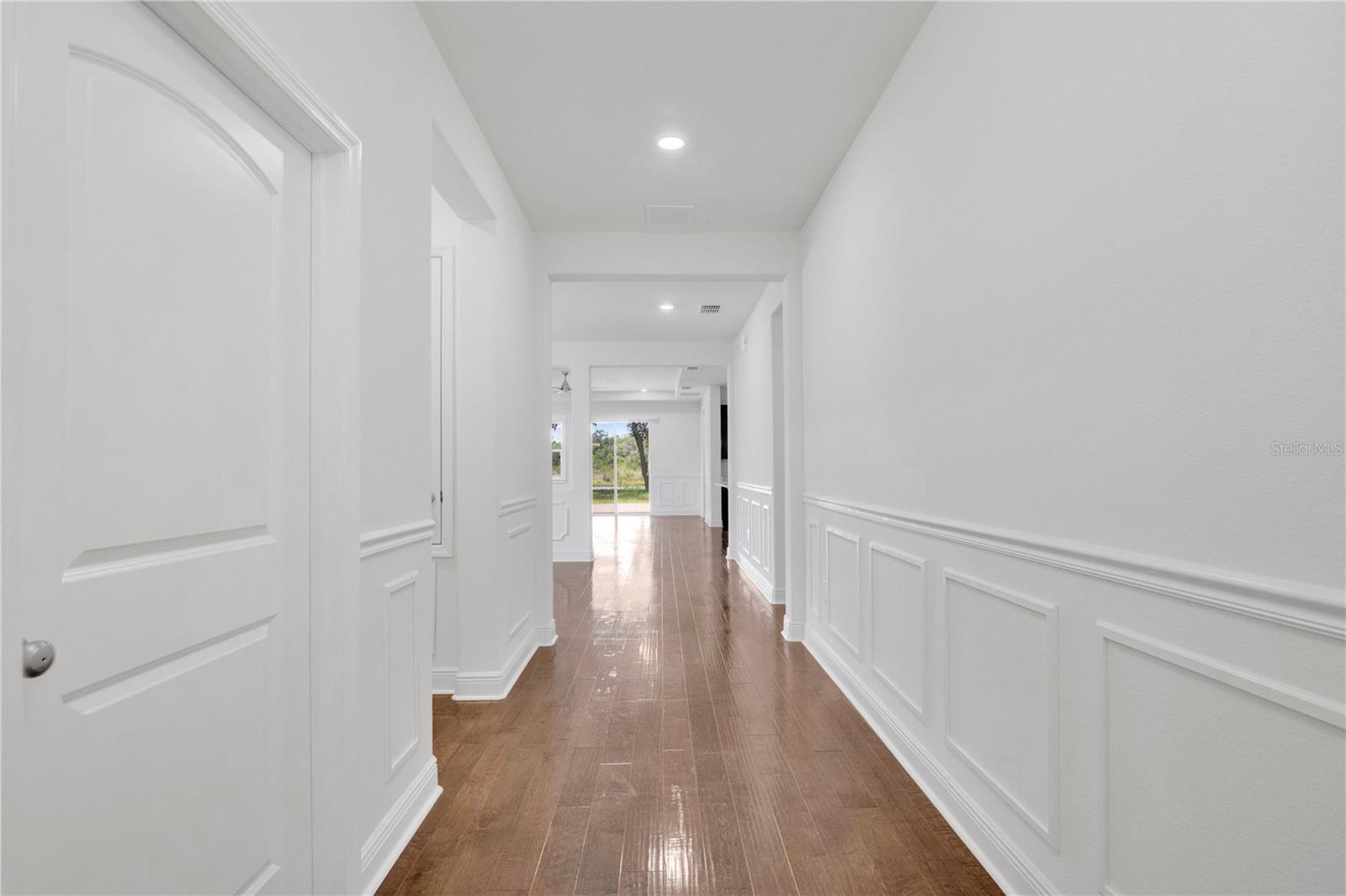 CREEKSTONE - Residential