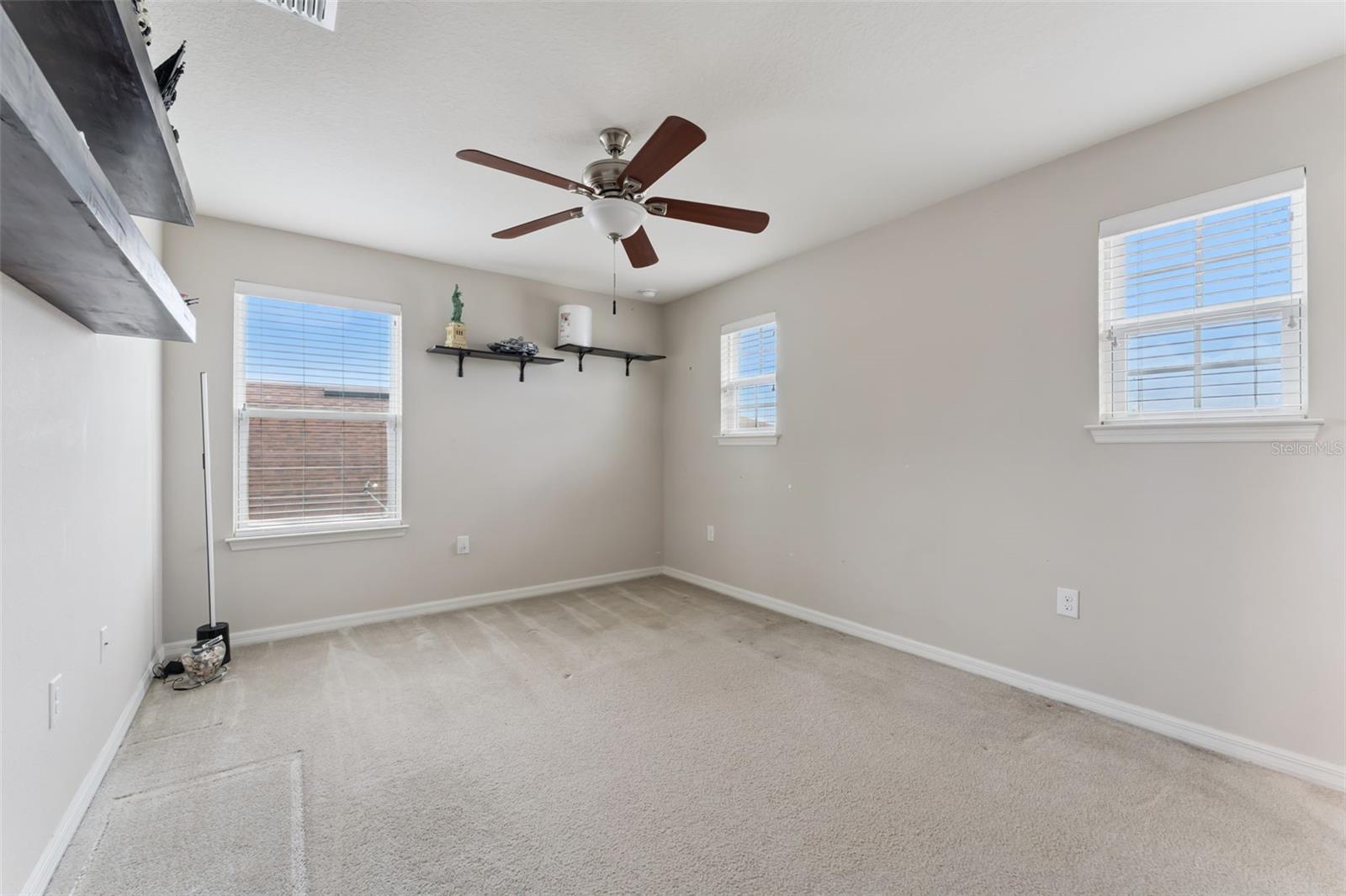 SILVERLEAF - Residential