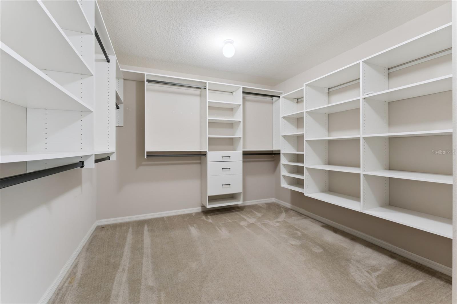 SILVERLEAF - Residential